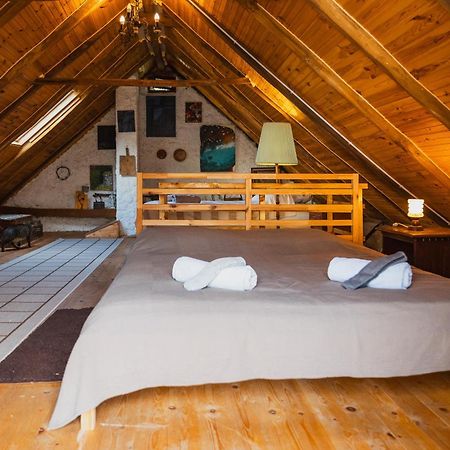 Country House Atelier Zvoneca Buitenkant foto
